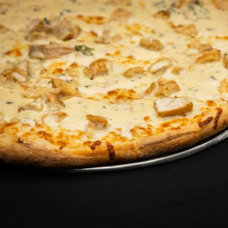 Delicious Chicken Alfredo and More Italian Favorites